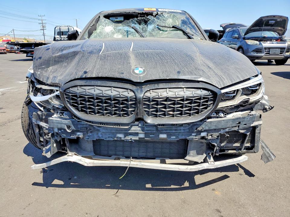 Photo 5 from auction – 2021 BMW M340I with VIN 3MW5U7J04M8B65835