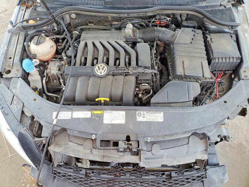 Photo 11 from auction – 2014 VOLKSWAGEN CC with VIN WVWGU7AN0EE518304