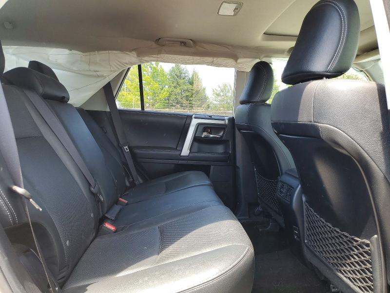 Photo 11 from auction – 2019 TOYOTA 4RUNNER with VIN JTEBU5JR9K5692025