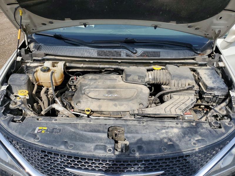 Photo 12 from auction – 2017 CHRYSLER PACIFICA with VIN 2C4RC1EG0HR616065