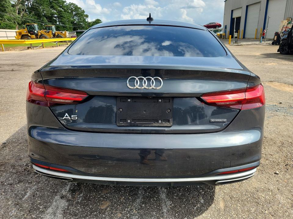 Photo 6 from auction – 2021 AUDI A5 with VIN WAUCBCF51MA062290