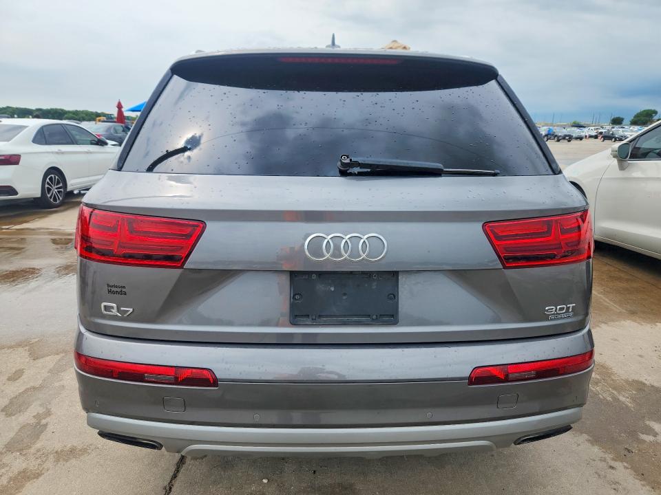 Photo 6 from auction – 2017 AUDI Q7 with VIN WA1AAAF76HD041579