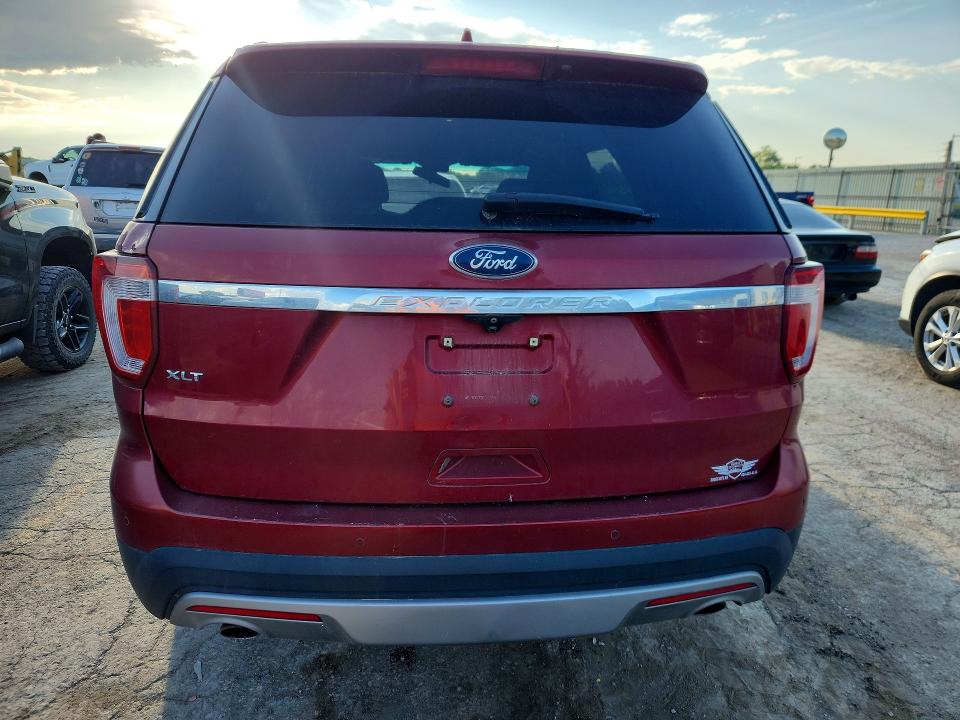 Photo 6 from auction – 2017 FORD EXPLORER with VIN 1FM5K7D85HGD16730