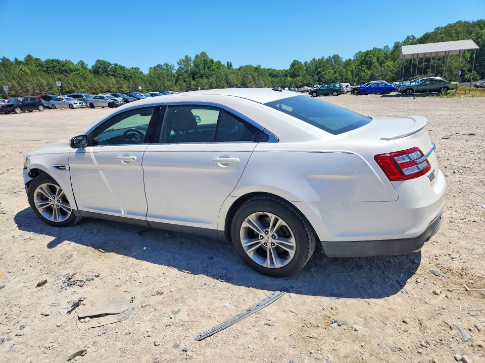 Photo 2 from auction – 2013 FORD TAURUS with VIN 1FAHP2E86DG111227