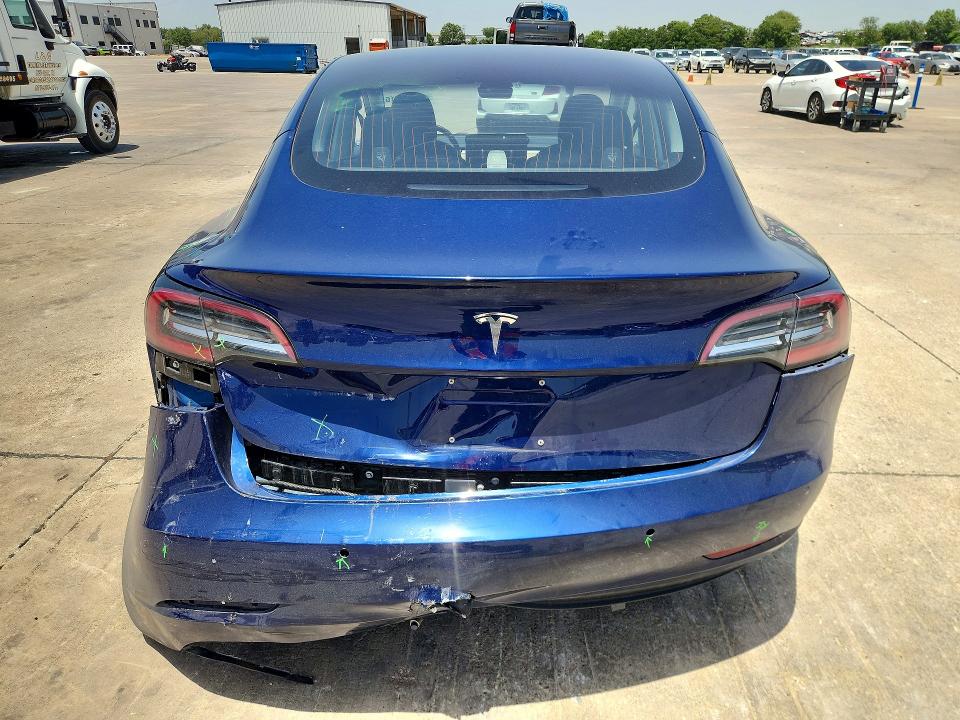 Снимка 6 от търг – 2018 TESLA MODEL 3 с VIN 5YJ3E1EA7JF029584