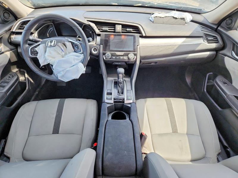 Foto 8 de la subasta – 2017 HONDA CIVIC con VIN 2HGFC2F77HH556056
