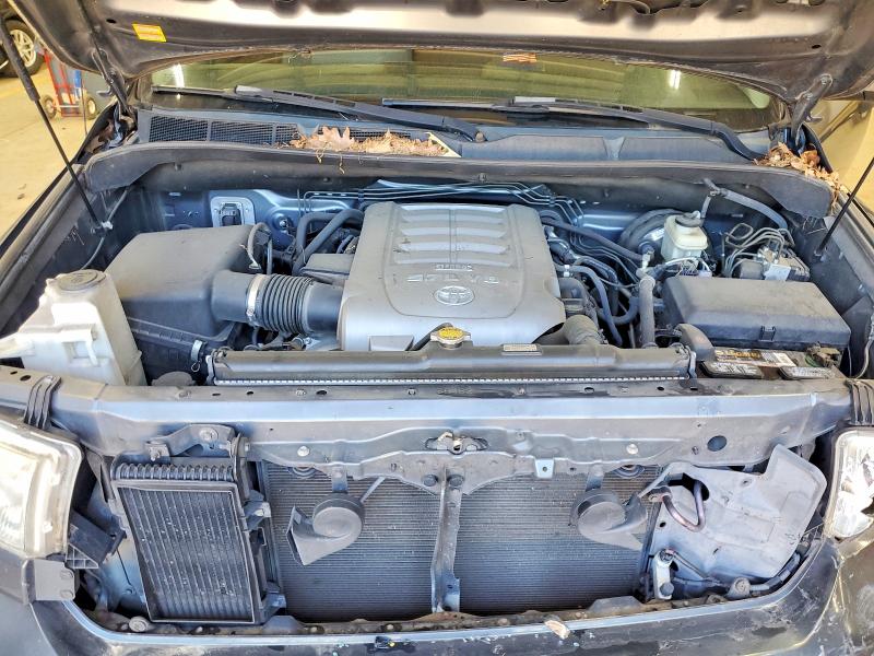 Photo 11 from auction – 2010 TOYOTA TUNDRA with VIN 5TFRY5F11AX079636