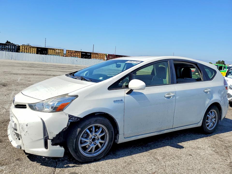 TOYOTA PRIUS V 2015 with VIN JTDZN3EU4FJ040445 - Photo from auction