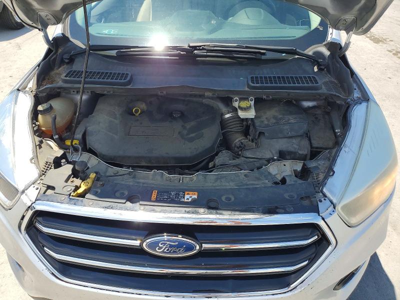 Photo 12 from auction – 2019 FORD ESCAPE with VIN 1FMCU9G98KUB07444