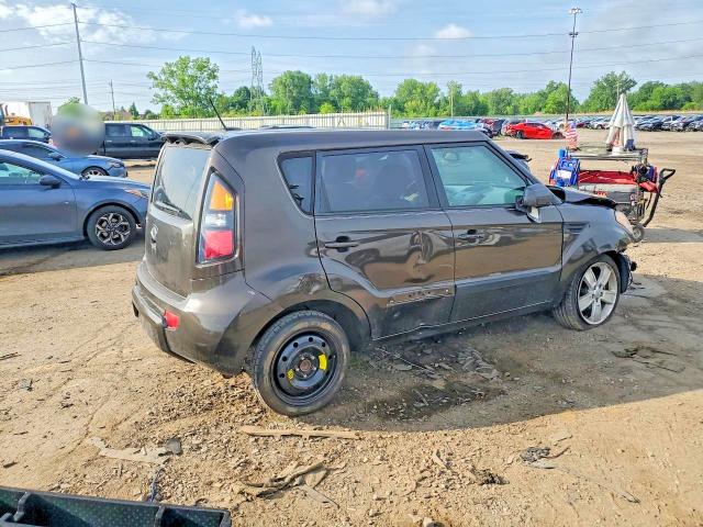 Photo 3 from auction – 2011 KIA SOUL with VIN KNDJT2A28B7280140
