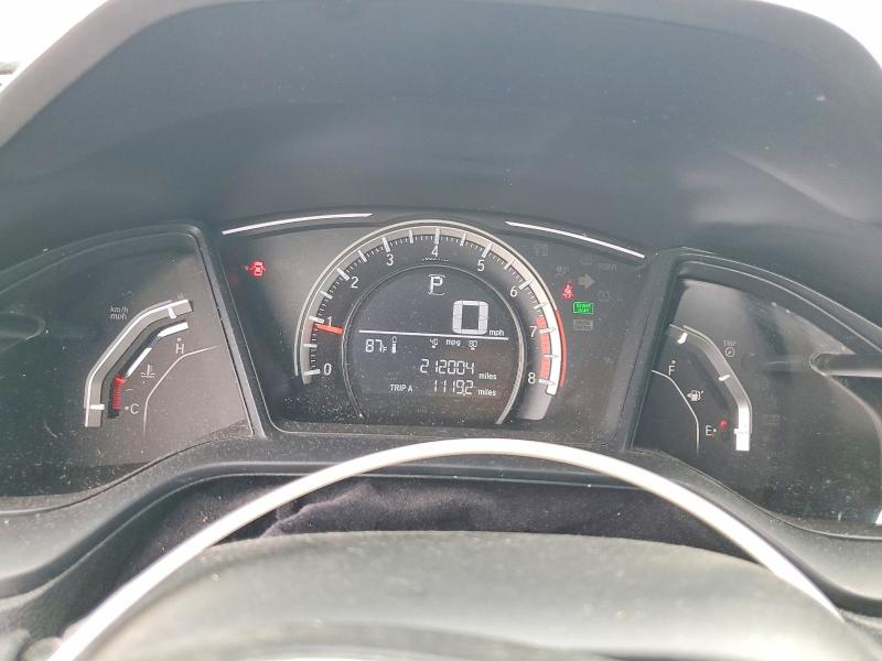 Photo 9 from auction – 2018 HONDA CIVIC with VIN 19XFC2F55JE042348