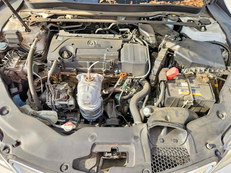 Photo 11 from auction – 2016 ACURA TLX with VIN 19UUB1F3XGA003397