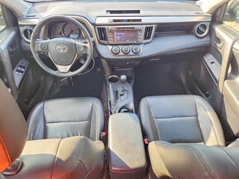 Снимка 8 от търг – 2015 TOYOTA RAV4 с VIN JTMBFREV6FD141334