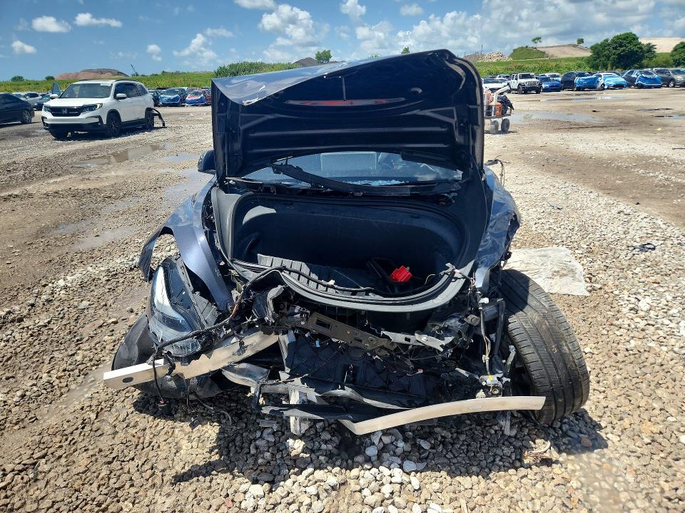 Photo 5 from auction – 2021 TESLA MODEL 3 with VIN 5YJ3E1EA0MF081711