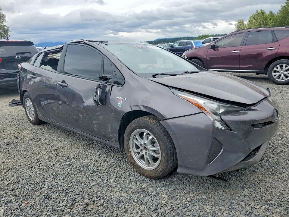 Photo 4 from auction – 2017 TOYOTA PRIUS with VIN JTDKBRFU3H3572501