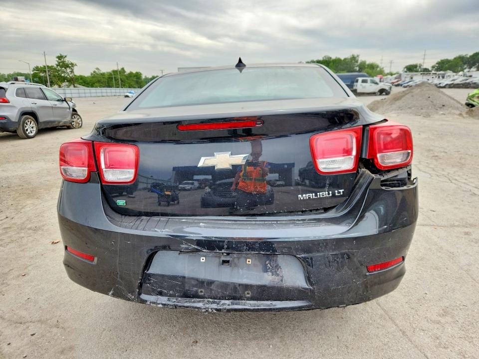 Photo 6 from auction – 2015 CHEVROLET MALIBU with VIN 1G11C5SL7FF279039