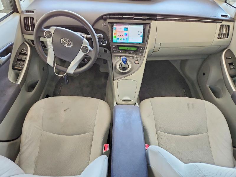 Photo 8 from auction – 2011 TOYOTA PRIUS with VIN JTDKN3DU6B5360369