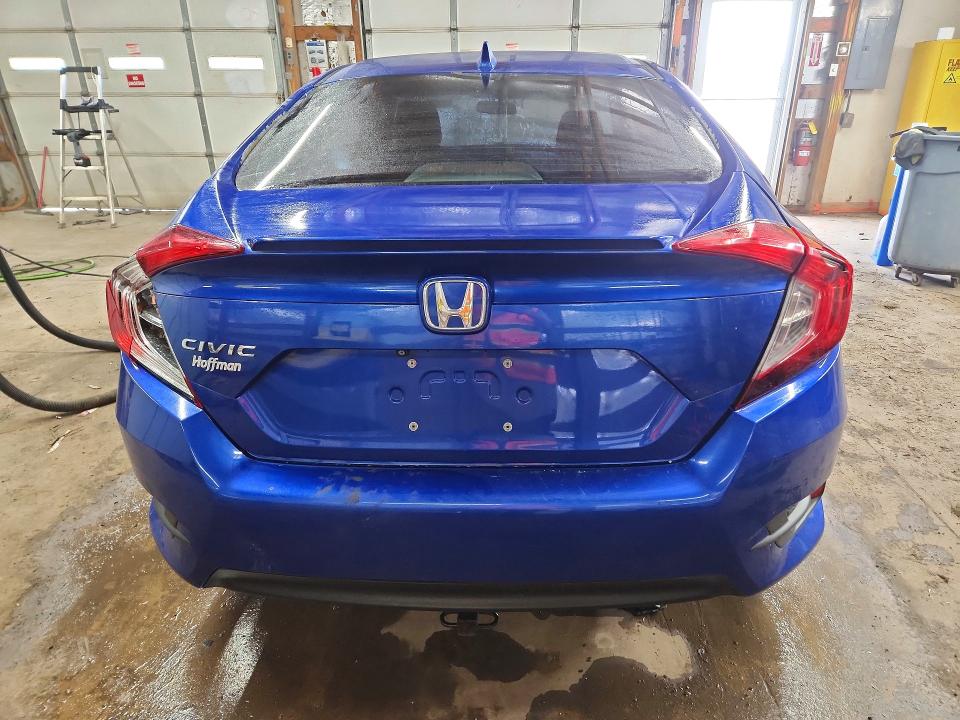 Photo 6 from auction – 2016 HONDA CIVIC with VIN 19XFC1F45GE209429