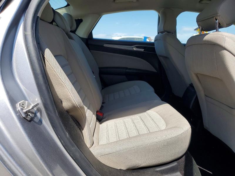 Photo 10 from auction – 2020 FORD FUSION with VIN 3FA6P0G71LR105374