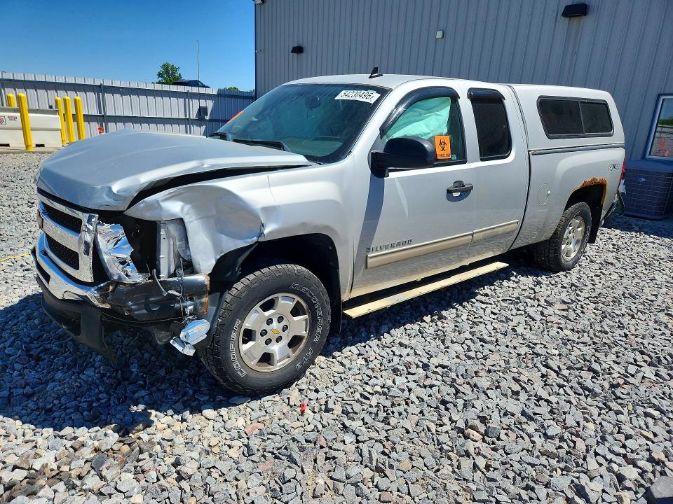 CHEVROLET SILVERADO 2011 with VIN 1GCRKSE3XBZ344630 - Photo from auction