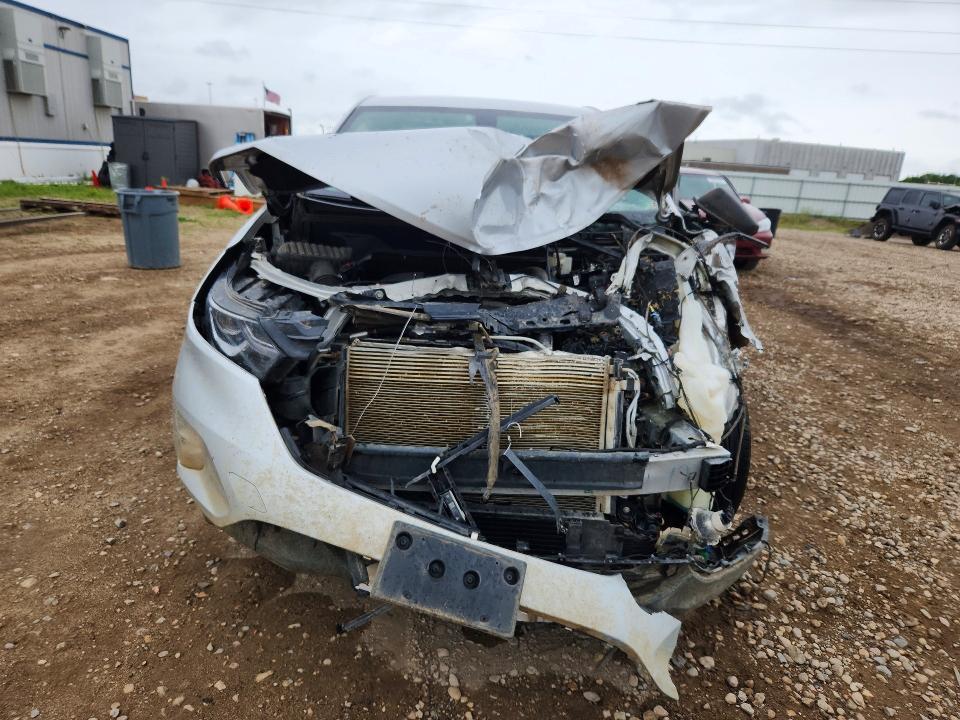 Photo 5 from auction – 2019 CHEVROLET EQUINOX with VIN 3GNAXSEV8KL216014