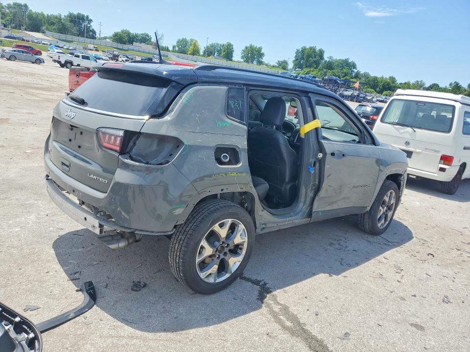 Photo 3 from auction – 2020 JEEP COMPASS with VIN 3C4NJDCB5LT147865