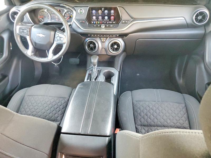 Photo 8 from auction – 2021 CHEVROLET BLAZER with VIN 3GNKBCRS2MS585307