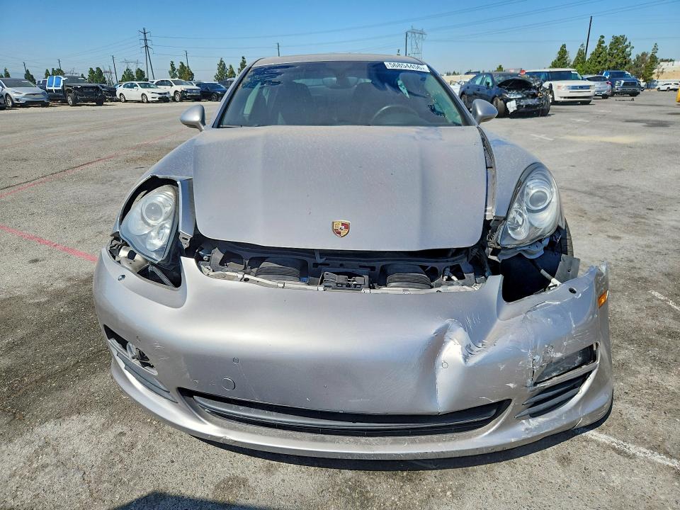 Photo 5 from auction – 2013 PORSCHE PANAMERA with VIN WP0AA2A75DL010312
