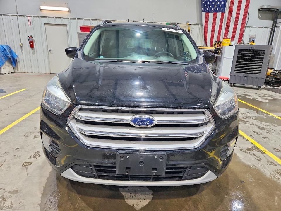 Photo 5 from auction – 2018 FORD ESCAPE with VIN 1FMCU0GD3JUB40723