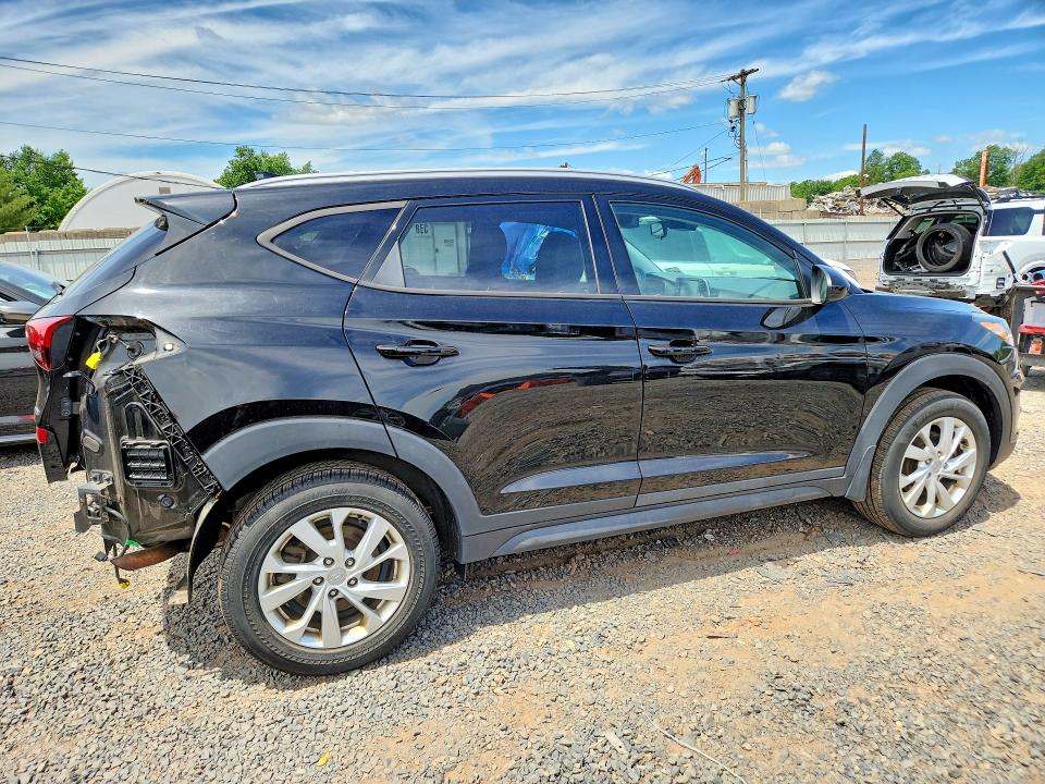 Photo 3 from auction – 2020 HYUNDAI TUCSON with VIN KM8J3CA43LU123606