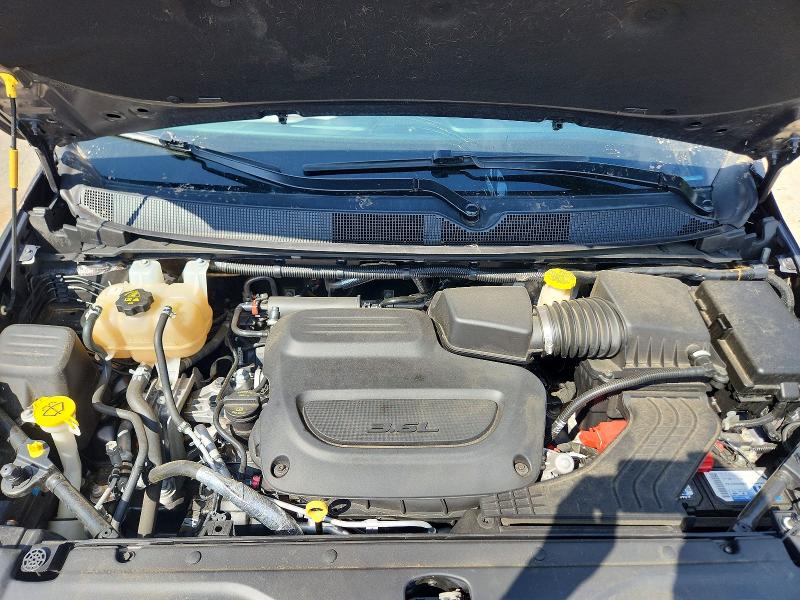 Photo 12 from auction – 2020 CHRYSLER PACIFICA with VIN 2C4RC1EGXLR117346