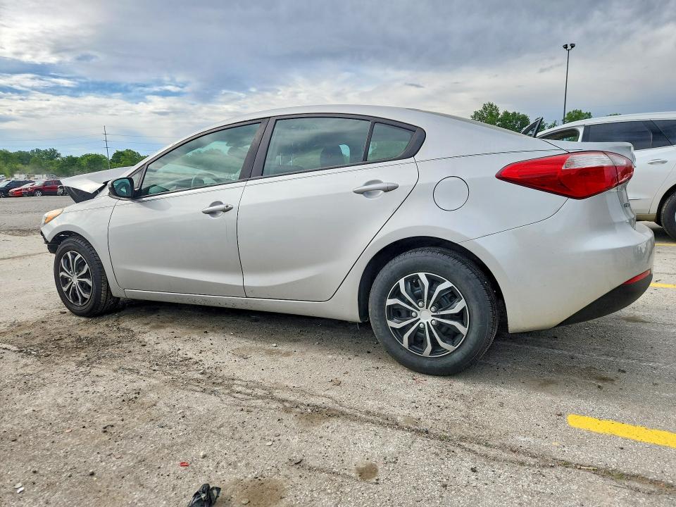 Photo 2 from auction – 2016 KIA FORTE with VIN KNAFK4A63G5611195
