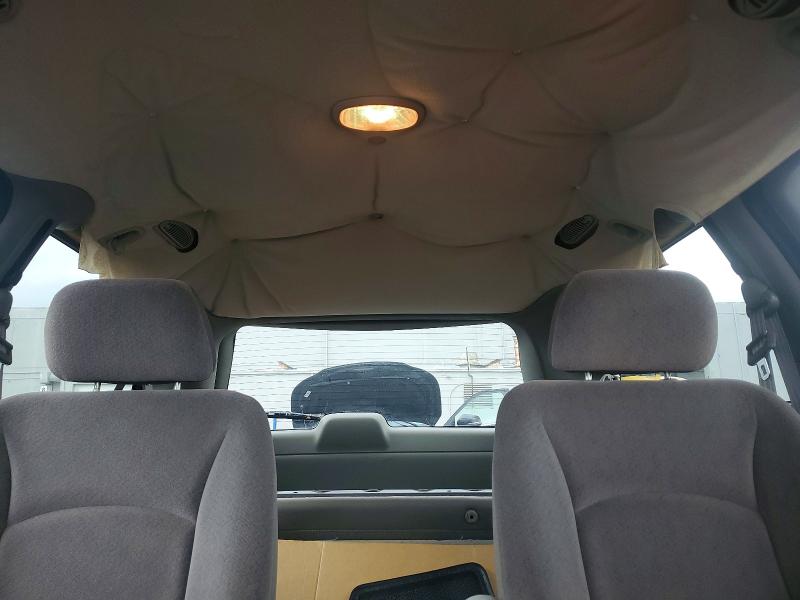 Photo 10 from auction – 2003 DODGE GRAND CARAVAN with VIN 2D4GP44353R110819