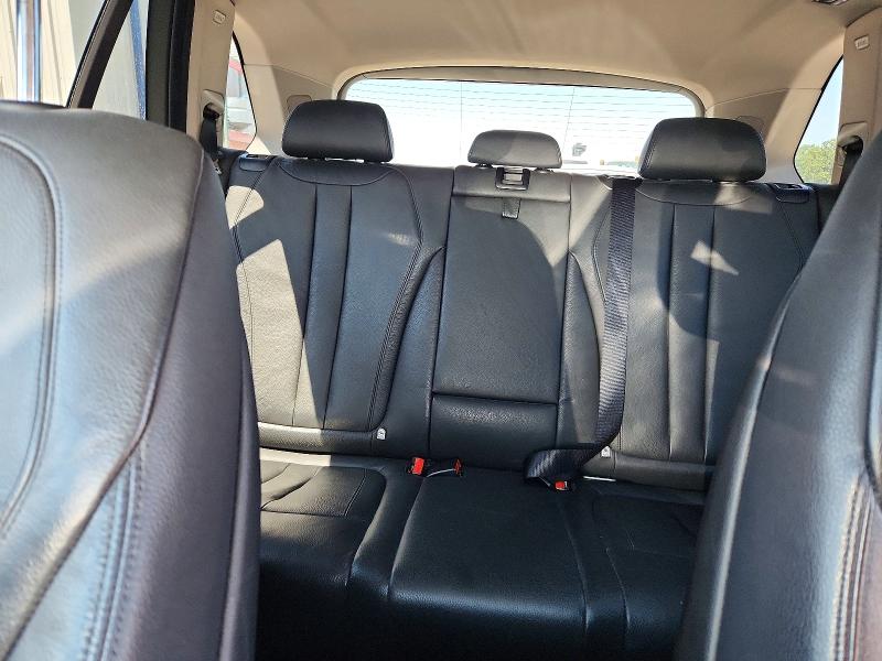 Photo 10 from auction – 2014 BMW X5 with VIN 5UXKS4C56E0J95027