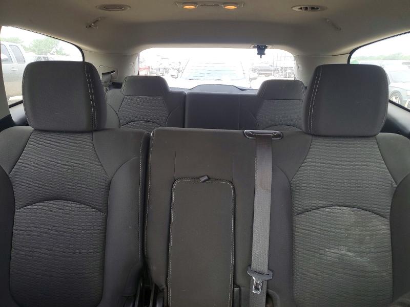 Photo 10 from auction – 2017 CHEVROLET TRAVERSE with VIN 1GNKVGKDXHJ218818