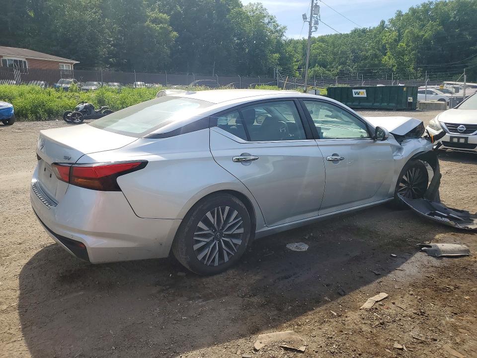 Photo 3 from auction – 2023 NISSAN ALTIMA with VIN 1N4BL4DV4PN422854