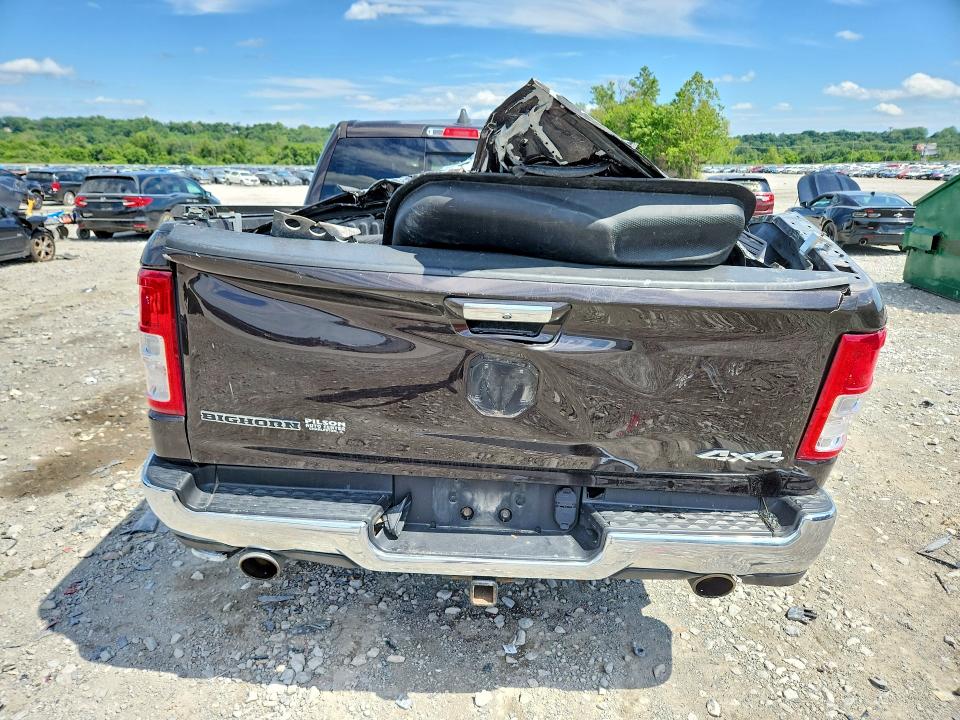 Photo 6 from auction – 2019 RAM 1500 with VIN 1C6SRFMT2KN555938