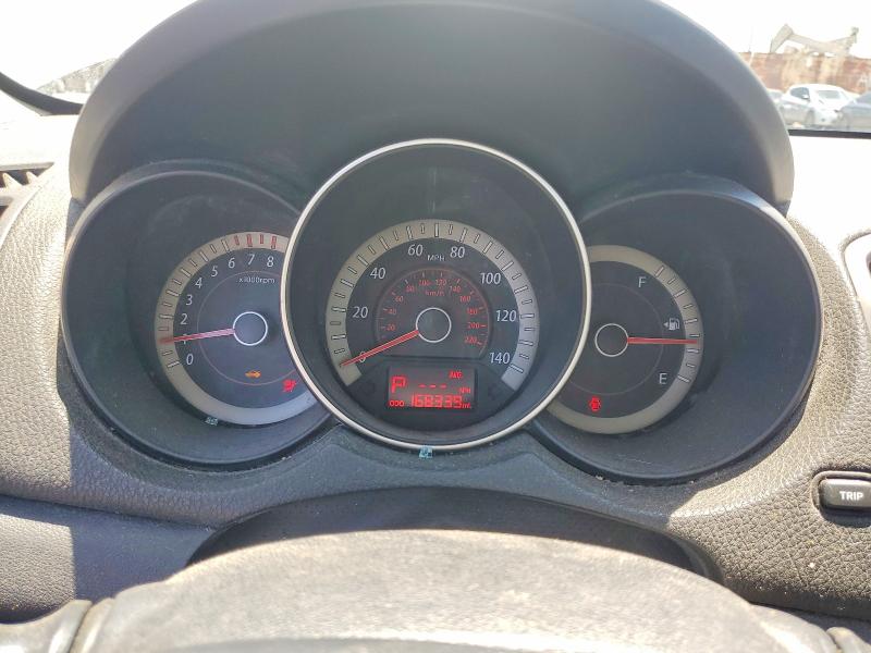 Photo 9 from auction – 2012 KIA FORTE KOUP with VIN KNAFU6A23C5522238
