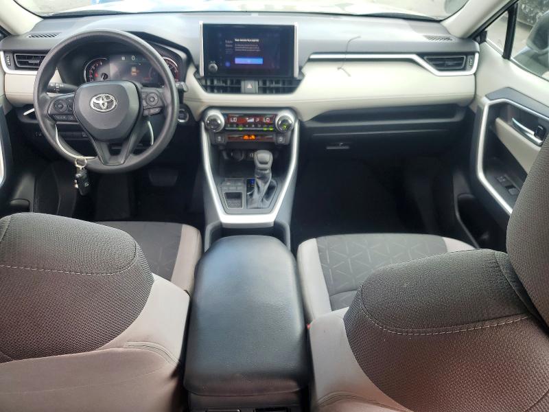 Фото 8 с аукциона – 2023 TOYOTA RAV4 с VIN 2T3W1RFV2PC230595
