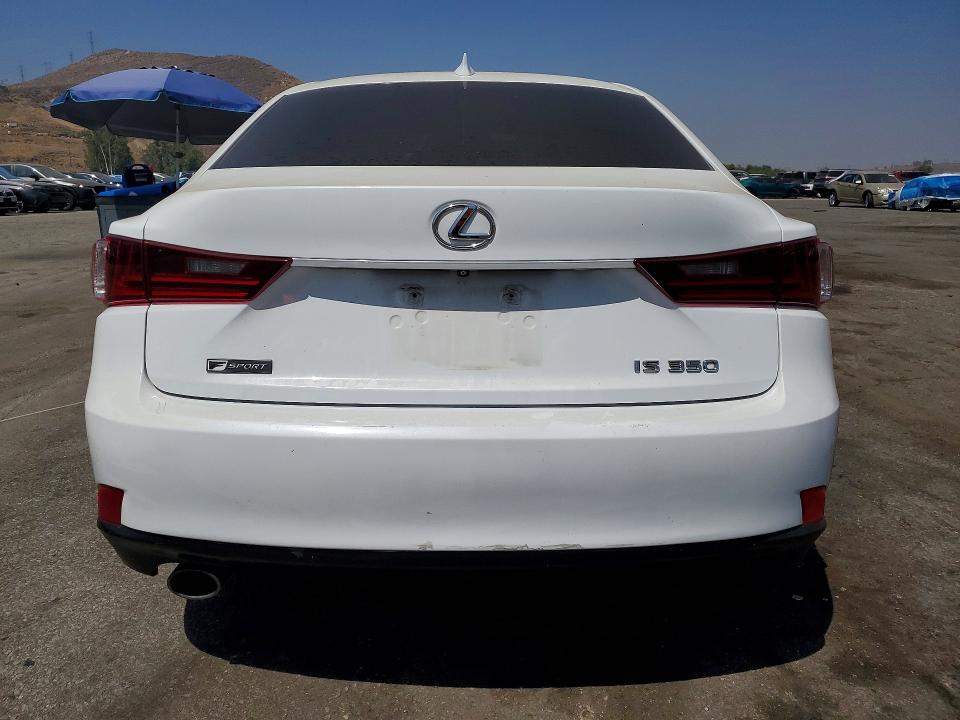 Photo 6 from auction – 2015 LEXUS IS with VIN JTHBE1D2XF5018169