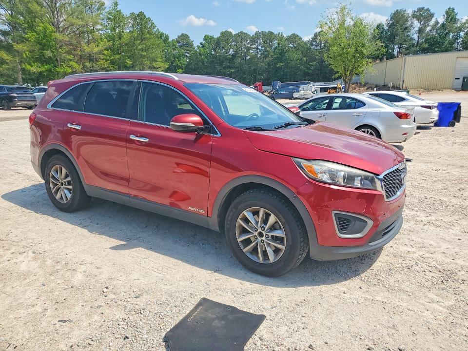 Photo 4 from auction – 2016 KIA SORENTO with VIN 5XYPGDA59GG131315