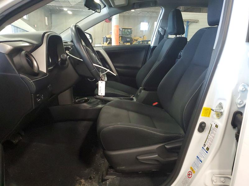 Photo 7 from auction – 2016 TOYOTA RAV4 with VIN 2T3RFREV2GW510628