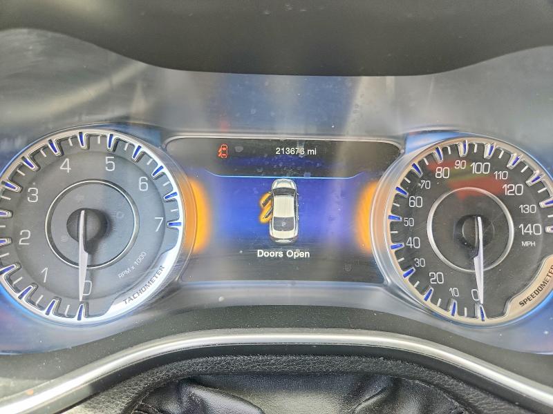 Photo 9 from auction – 2015 CHRYSLER 200 with VIN 1C3CCCCB5FN549373