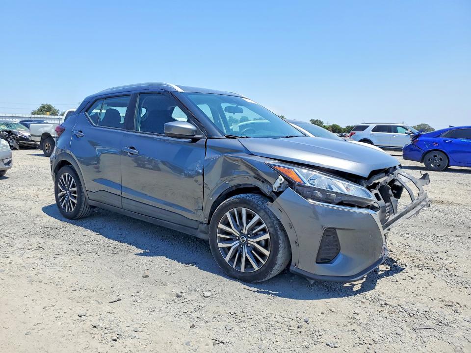 Photo 4 from auction – 2021 NISSAN KICKS with VIN 3N1CP5CV3ML500601