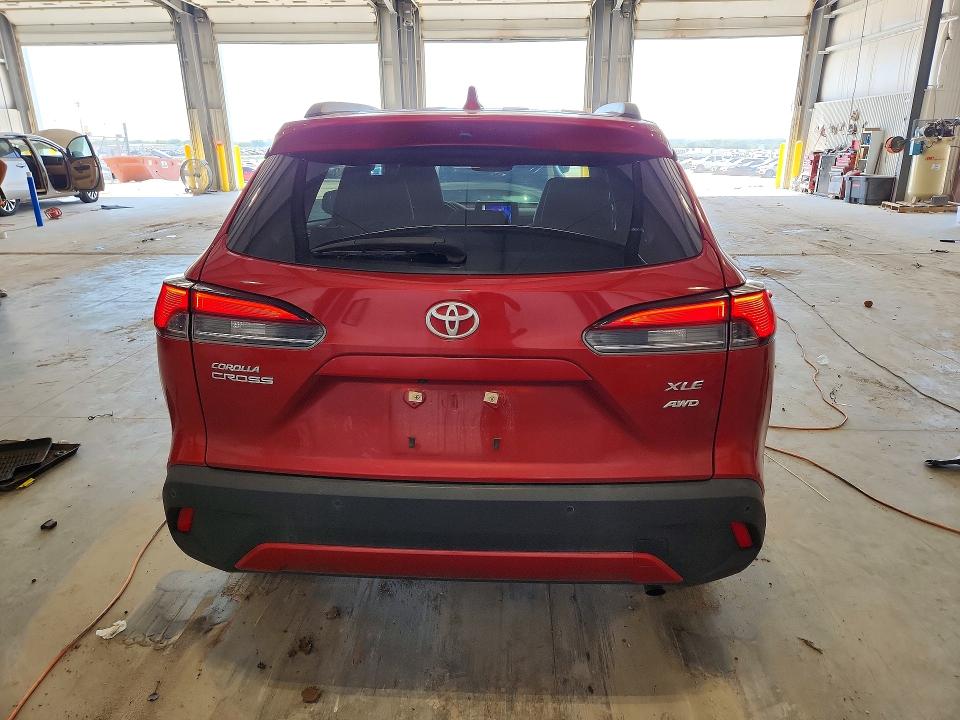 Photo 6 from auction – 2023 TOYOTA COROLLA CROSS with VIN 7MUDAABG1PV068111