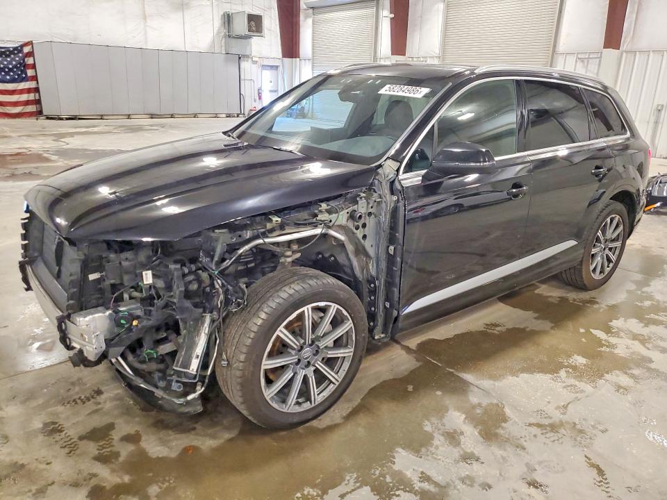 AUDI Q7 2018 с VIN WA1LAAF75JD032547 - Фото с аукциона