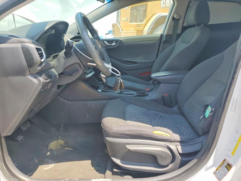 Photo 7 from auction – 2017 HYUNDAI IONIQ with VIN KMHC65LC0HU045602