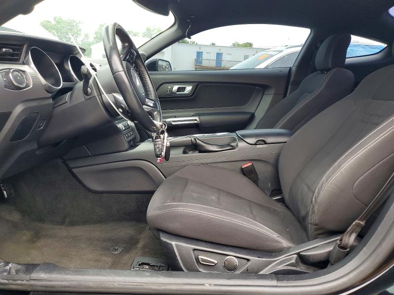 Photo 7 from auction – 2018 FORD MUSTANG with VIN 1FA6P8CF6J5113160