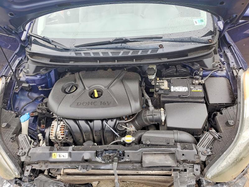 Photo 11 from auction – 2011 HYUNDAI ELANTRA with VIN 5NPDH4AE2BH020932