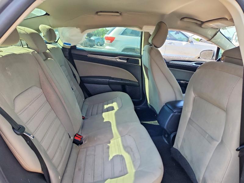 Photo 10 from auction – 2020 FORD FUSION with VIN 3FA6P0G75LR199081